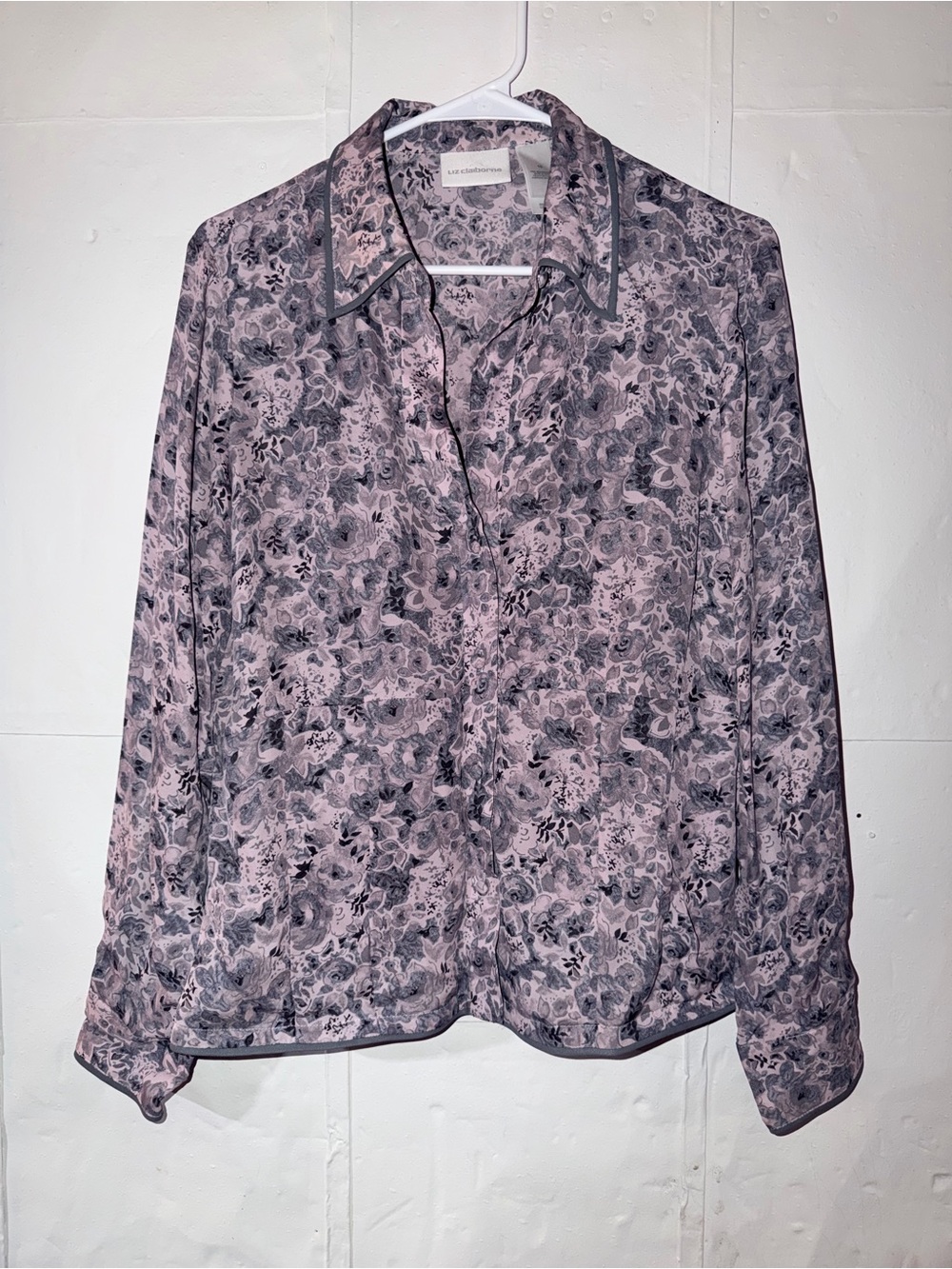 Liz Claiborne Pink and Gray Floral Button-Down Blouse 100% silk